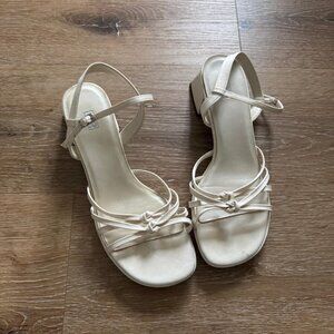 Vintage Y2K Leather BP Nordstrom White Kitten Block Strappy Knot Heels size 7